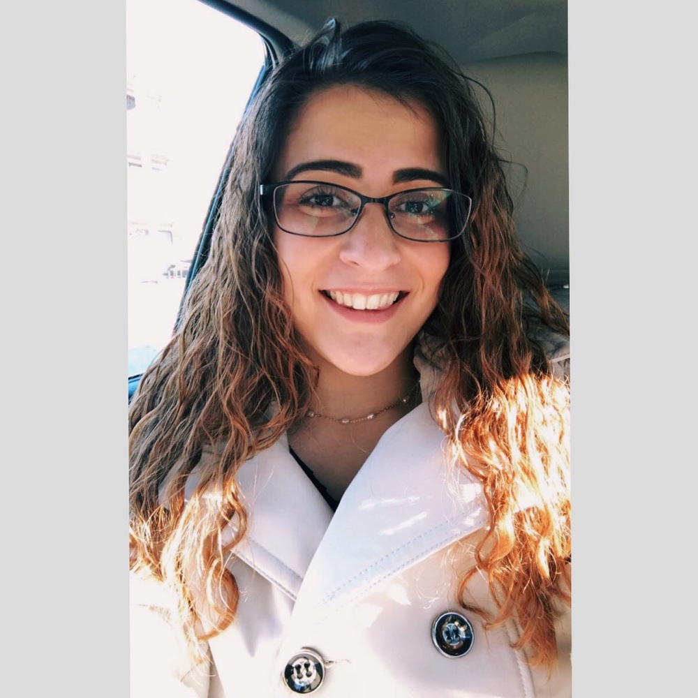 Meet your Posher, Olivia